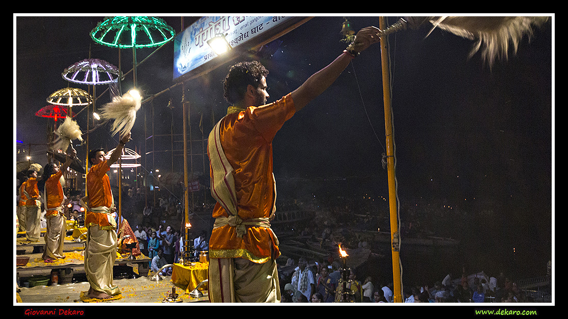 Aarti cerimony by Gange river, Varanasi, India