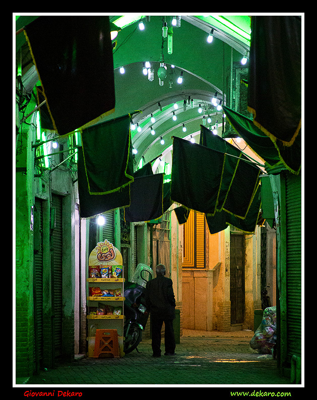 Black flags, Kashan
