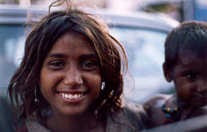 Children in Mumbay, India, 2004